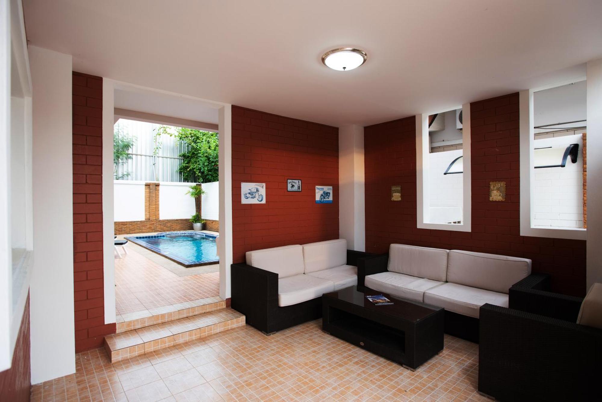 Tw Marina Pool Villa Pattaya Exterior photo
