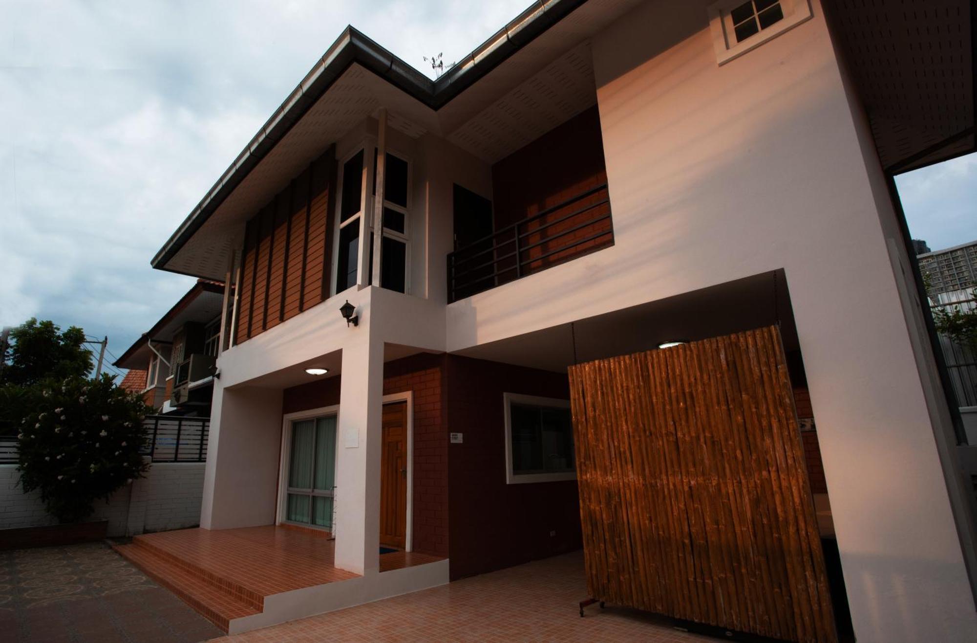 Tw Marina Pool Villa Pattaya Exterior photo