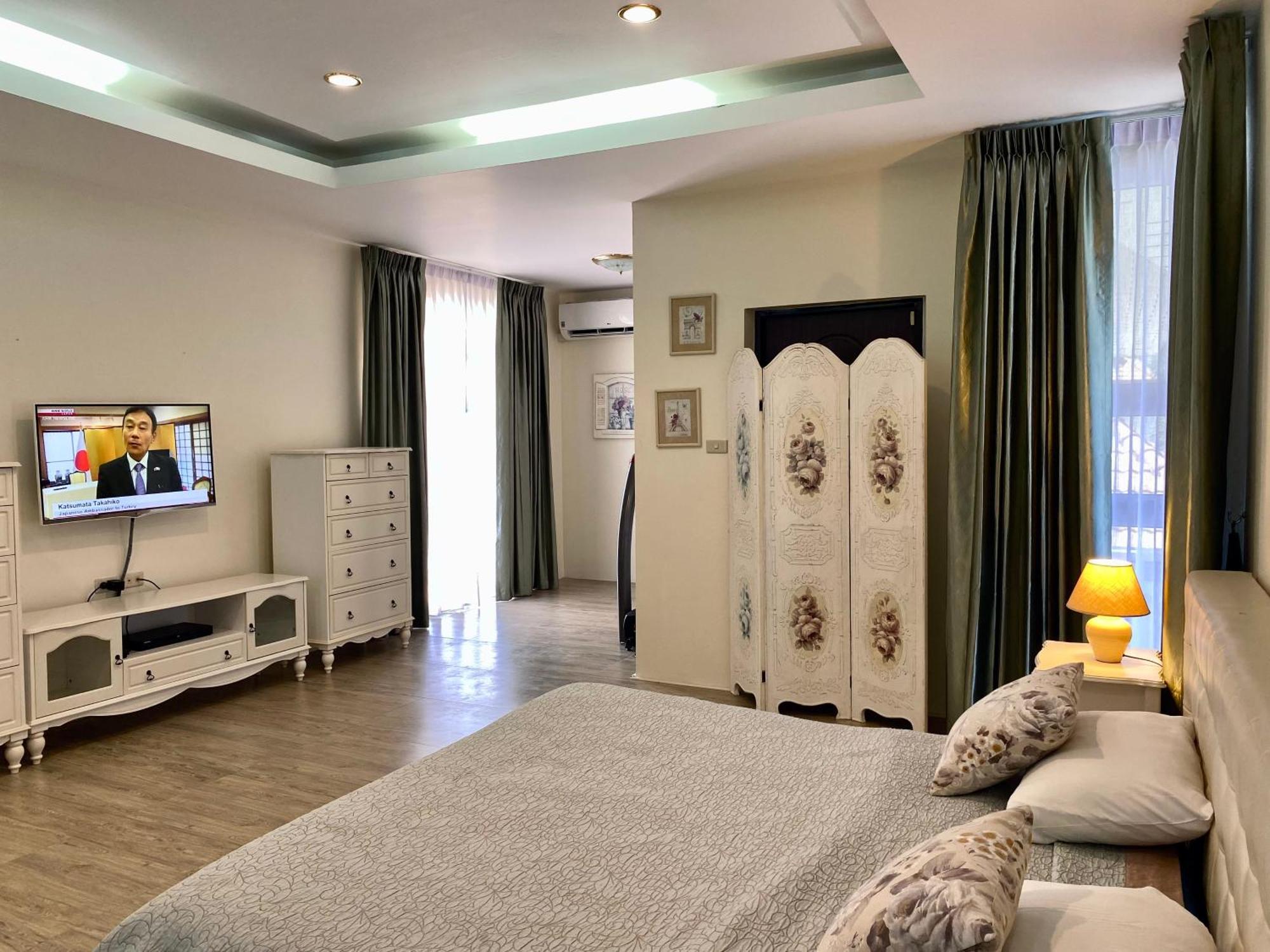 Tw Marina Pool Villa Pattaya Exterior photo